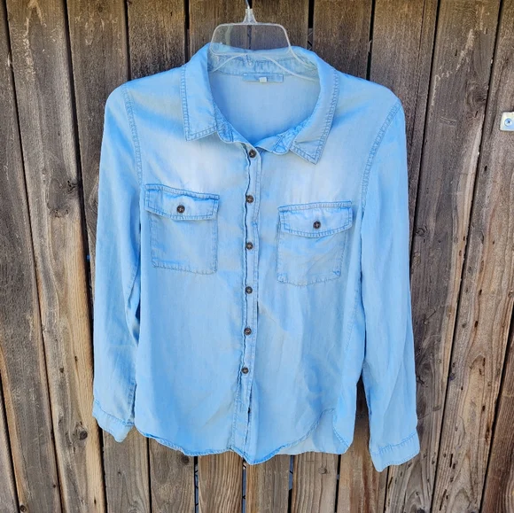 Love Tree Sky Blue Denim Shirt Womens Size M - Picture 2 of 16